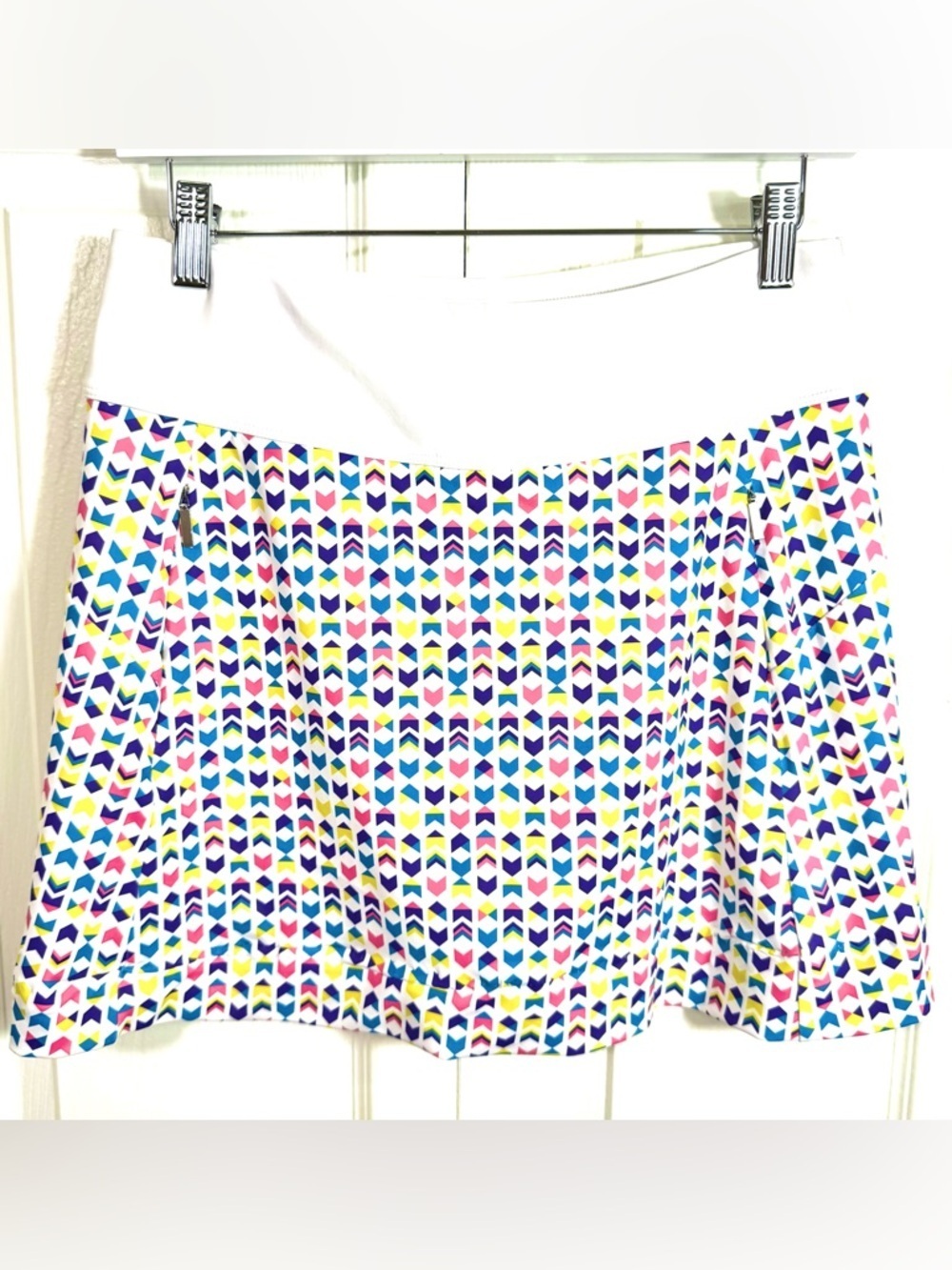 Cutter & Buck DryTec Athletic Skort Skirt w/ Shorts Size S Pockets Colorful Geo
